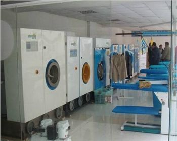 除了干洗機(jī)，加盟還需要準(zhǔn)備哪些設(shè)備？